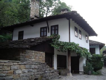 Englezii care au case în Bulgaria nu şi-au plătit impozitele de doi ani