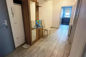 Apartament 2 camere de inchiriat TRACTORUL - Brasov anunturi imobiliare Brasov