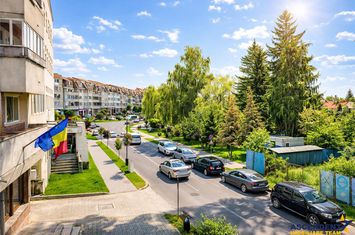 Apartament 4 camere de vanzare CENTRAL - Covasna anunturi imobiliare Covasna