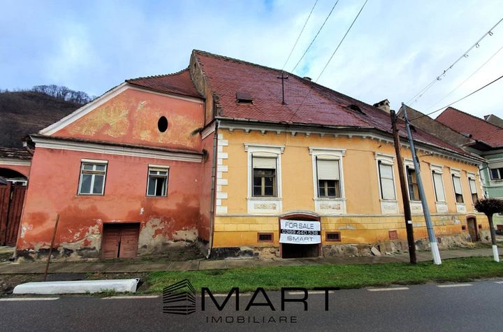 Casă - 10 camere de vanzare BIERTAN - Sibiu anunturi imobiliare Sibiu