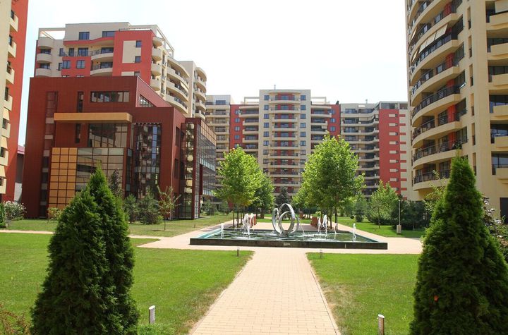Apartament 4 camere de inchiriat PARCUL CIRCULUI - Bucuresti anunturi imobiliare Bucuresti