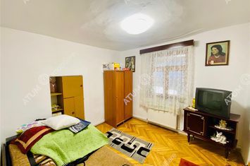 Apartament 3 camere de vanzare CENTRUL ISTORIC - Sibiu anunturi imobiliare Sibiu
