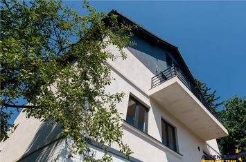 Vilă - 8 camere de vanzare CENTRUL ISTORIC - Brasov anunturi imobiliare Brasov
