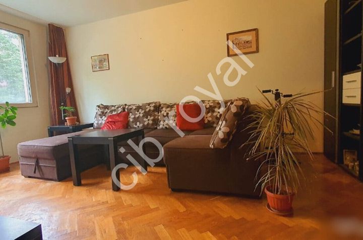 Vând apartament 3 camere zona Drumul Taberei- Valea Ialomiteti, Aleea Parva, la 2 minute metrou Valea Ialomitei. anunturi imobiliare Bucuresti