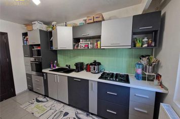 Apartament 3 camere de vanzare ASTRA - Brasov anunturi imobiliare Brasov