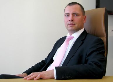 Fostul hipermarket PIC din Piteşti a fost vândut către investitori români