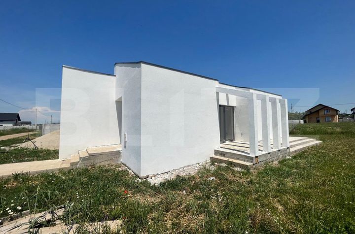 Casă - 3 camere de vanzare CRAIOVA - Dolj anunturi imobiliare Dolj