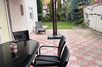 Casă - 3 camere de inchiriat LIPOVEI - Timis anunturi imobiliare Timis