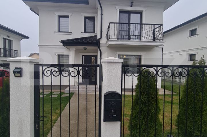 Casă - 4 camere de vanzare IASI - Iasi anunturi imobiliare Iasi