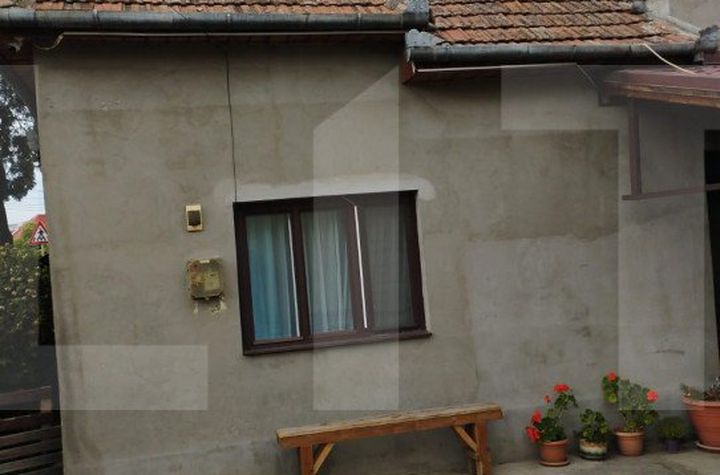 Casă - 4 camere de vanzare CLUJ-NAPOCA - Cluj anunturi imobiliare Cluj