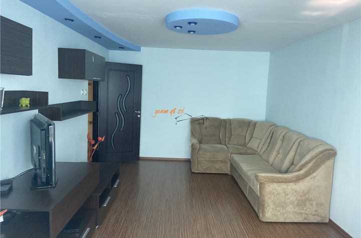 Apartament 3 camere de vanzare BRAILEI - Vrancea anunturi imobiliare Vrancea