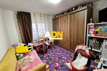 Apartament 2 camere, decomandat, mobilat, utilat, etaj 3, Ampoi 2 anunturi imobiliare Alba