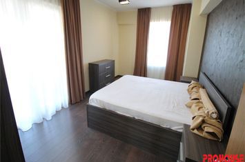Apartament 4 camere de inchiriat STEFAN CEL MARE - Bacau anunturi imobiliare Bacau