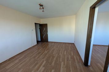 Apartament 2 camere de vanzare ORIZONT - Bacau anunturi imobiliare Bacau