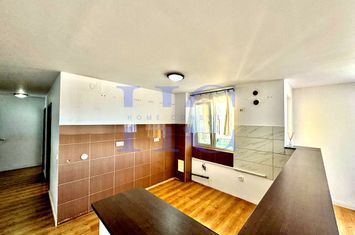 Apartament 3 camere de vanzare SIBIU - Sibiu anunturi imobiliare Sibiu