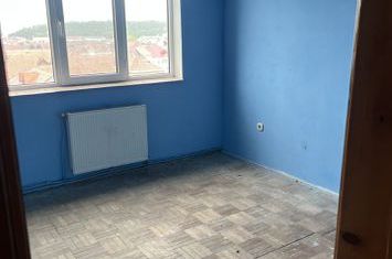 Apartament 3 camere, Onesti anunturi imobiliare Bacau