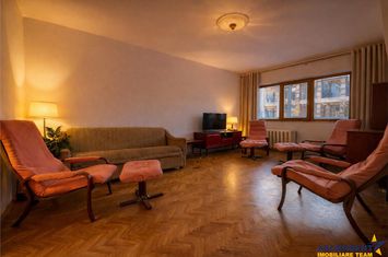 Apartament 4 camere de vanzare CENTRAL - Covasna anunturi imobiliare Covasna