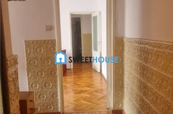 Apartament 3 camere de vanzare CENTRAL - Brasov anunturi imobiliare Brasov