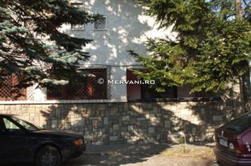 Spațiu comercial de vânzare in Câmpina - Zona ultracentrală anunturi imobiliare Prahova