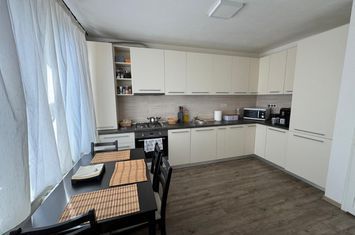 Apartament 3 camere de vanzare TURNISOR - Sibiu anunturi imobiliare Sibiu