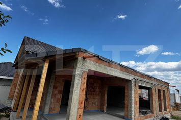 Casă - 4 camere de vanzare CETATE - Alba anunturi imobiliare Alba