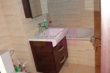 Garsoniera Calea Crangasi langa parc si lac etj 3  bloc 1991 anunturi imobiliare Bucuresti