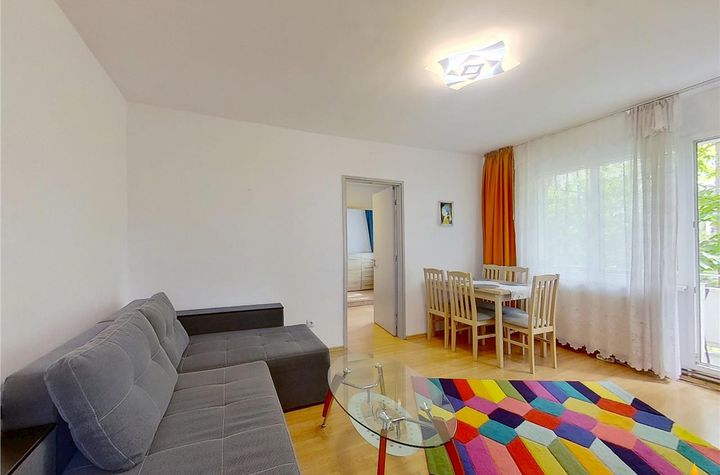 Apartament 3 camere de inchiriat ASTRA - Brasov anunturi imobiliare Brasov