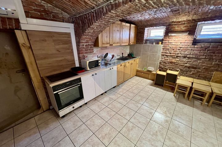 Casa de închiriat 7 Camere I 300mp I zona Turnisor anunturi imobiliare Sibiu