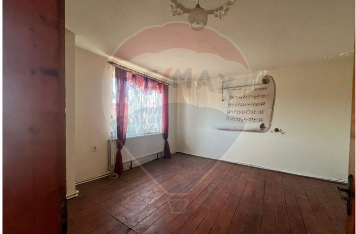 Vilă multifuncțională centrală Șelimbăr – 3 ap. sau birouri anunturi imobiliare Sibiu