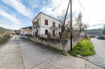 Casă 2 niveluri, 210 mp în Φίλιπποι (Kavala) anunturi imobiliare Grecia
