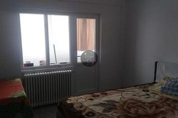 Apartament 4 camere de vanzare MIRCEA CEL BATRAN - Iasi anunturi imobiliare Iasi
