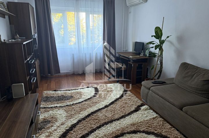 Apartament 3 camere, centrala proprie, petfriendly, Aradului anunturi imobiliare Timis