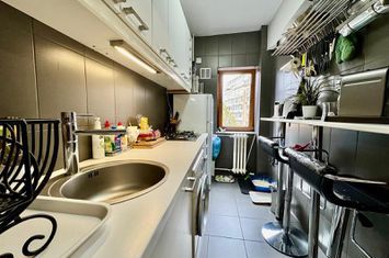 Universitate | 2 Camere spațioase cu 2 băi | lângă Parcul Cișmigiu anunturi imobiliare Bucuresti