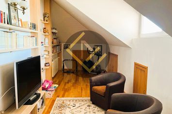 Vila  INVIDUALA ELEGANTA RENOVATA zona Domenii Arcul de Triumf anunturi imobiliare Bucuresti