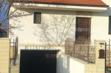Casă - 6 camere de vanzare EPISCOPIA - Bihor anunturi imobiliare Bihor