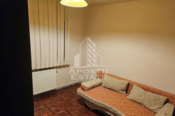Apartament 3 camere decomandat Calea Sagului anunturi imobiliare Timis