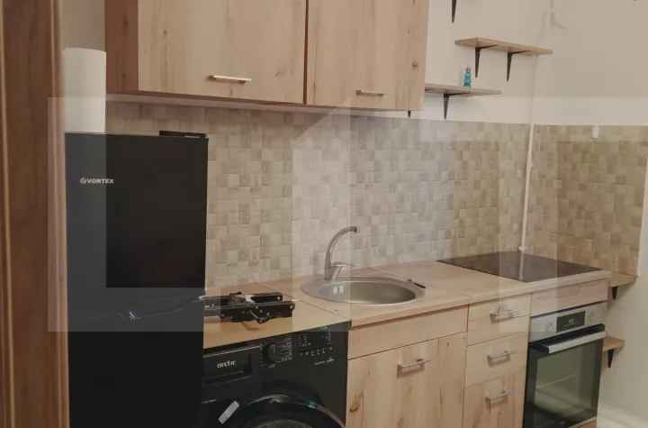 Garsonieră de vanzare BUZIASULUI - Timis anunturi imobiliare Timis