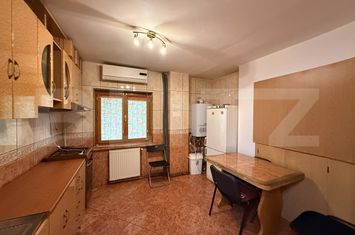 Apartament 4 camere de inchiriat ROVINE - Dolj anunturi imobiliare Dolj