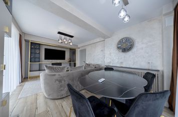 Penthouse superb, 3 camere+parcare subterana ,203 mp-Coresi anunturi imobiliare Brasov