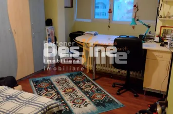 Apartament 4 camere de vanzare IASI - Iasi anunturi imobiliare Iasi