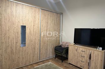Casa spatioasa cu 482mp teren, de vanzare, central Sirul Canonicilor anunturi imobiliare Bihor
