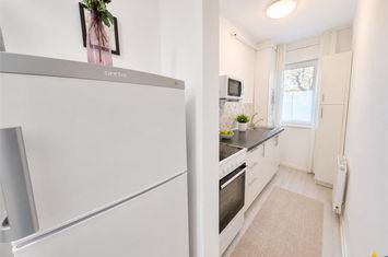Apartament 2 camere de vanzare VLAHUTA - Brasov anunturi imobiliare Brasov