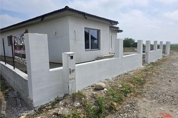 Casă - 4 camere de vanzare EXTERIOR VEST - Vrancea anunturi imobiliare Vrancea