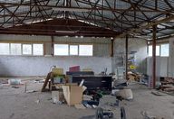 840 €, Spațiu industrial