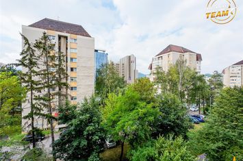 Apartament 3 camere de vanzare CENTRUL CIVIC - Brasov anunturi imobiliare Brasov