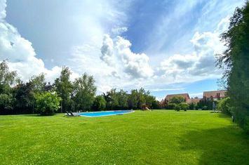 Vila 6 camere, complex rezidential cu piscina, Erou Iancu Nicolae anunturi imobiliare Bucuresti