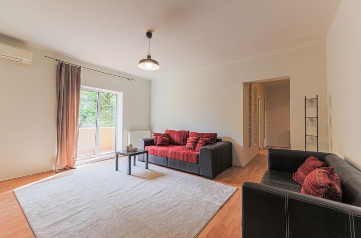 Apartament spațios, luminos și elegant, 2 camere,  B-dul Vasile Milea anunturi imobiliare Arad