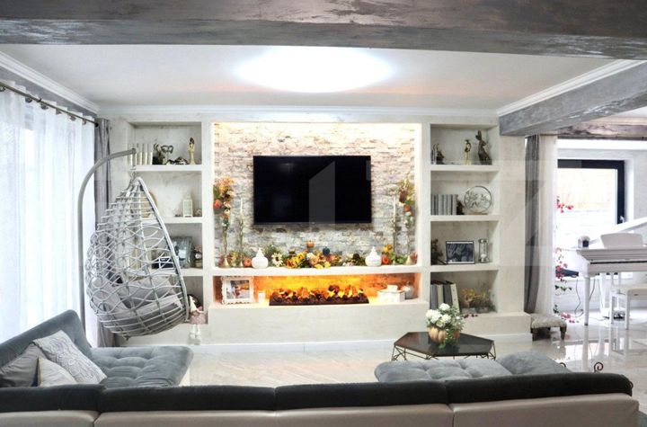 Vilă - 6 camere de vanzare SAG - Timis anunturi imobiliare Timis