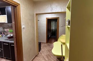 Apartament 4 camere de vânzare Bucuresti - Aparatorii Patriei
