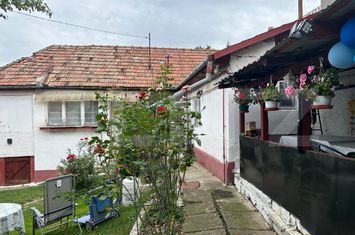 Casă - 4 camere de vanzare SCHEI - Brasov anunturi imobiliare Brasov